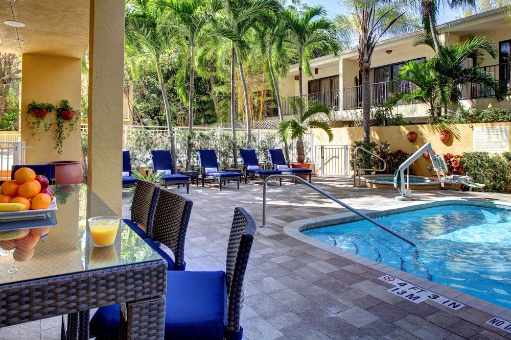 Hampton Inn Miami-Coconut Grove/Coral Gables Εξωτερικό φωτογραφία