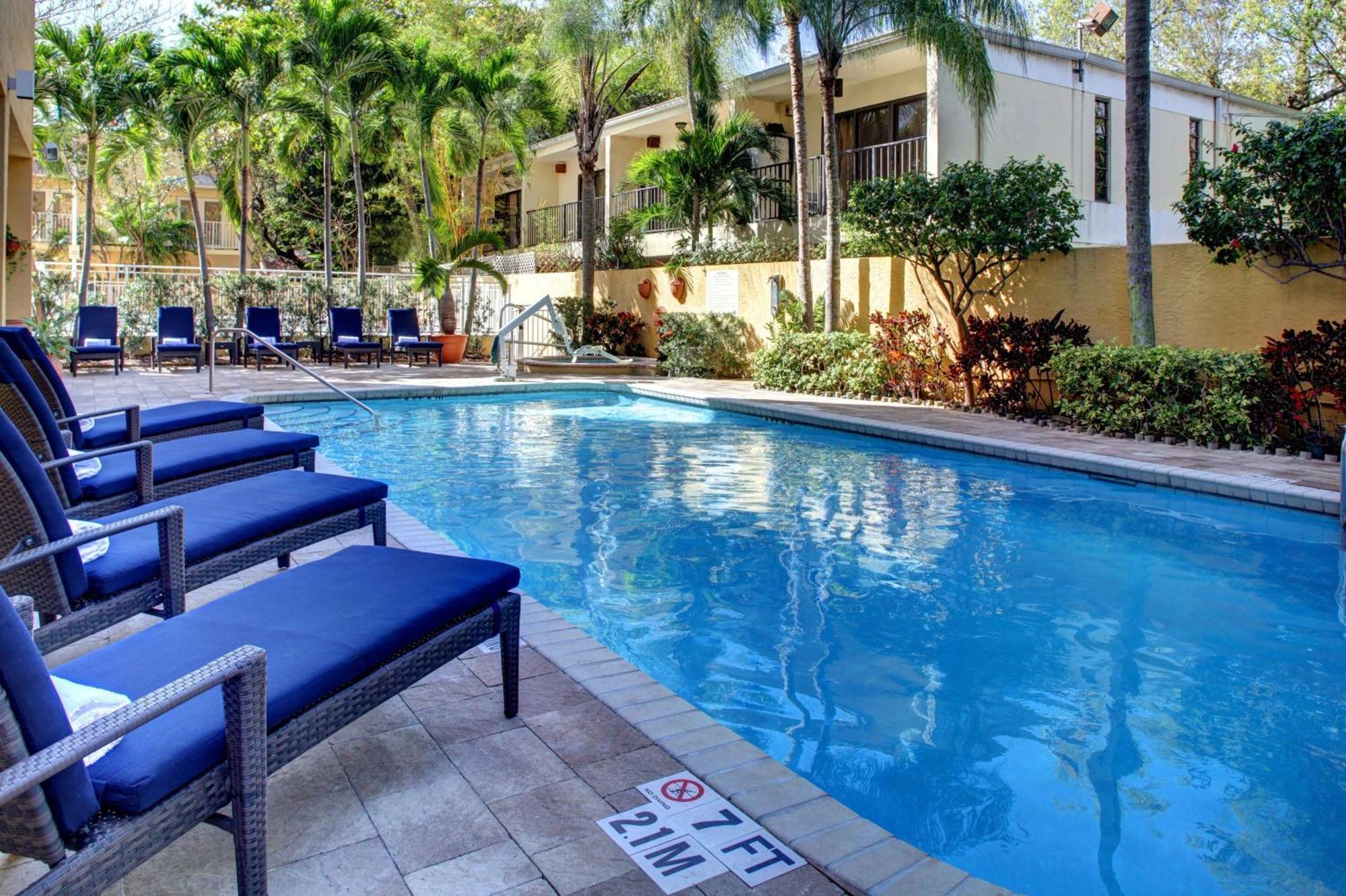 Hampton Inn Miami-Coconut Grove/Coral Gables Εξωτερικό φωτογραφία